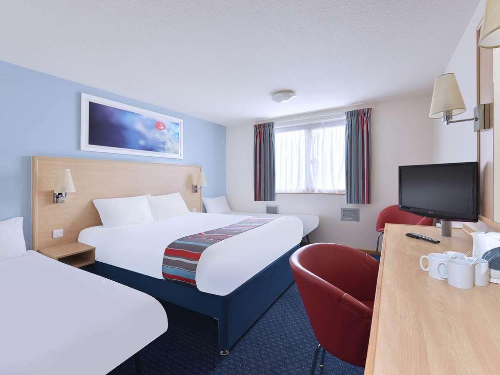 Travelodge Bradford Central Удобства снимка